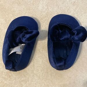 0-3M blue velour shoes